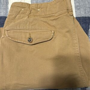 American Eagle next level flex shorts.  Size 32
